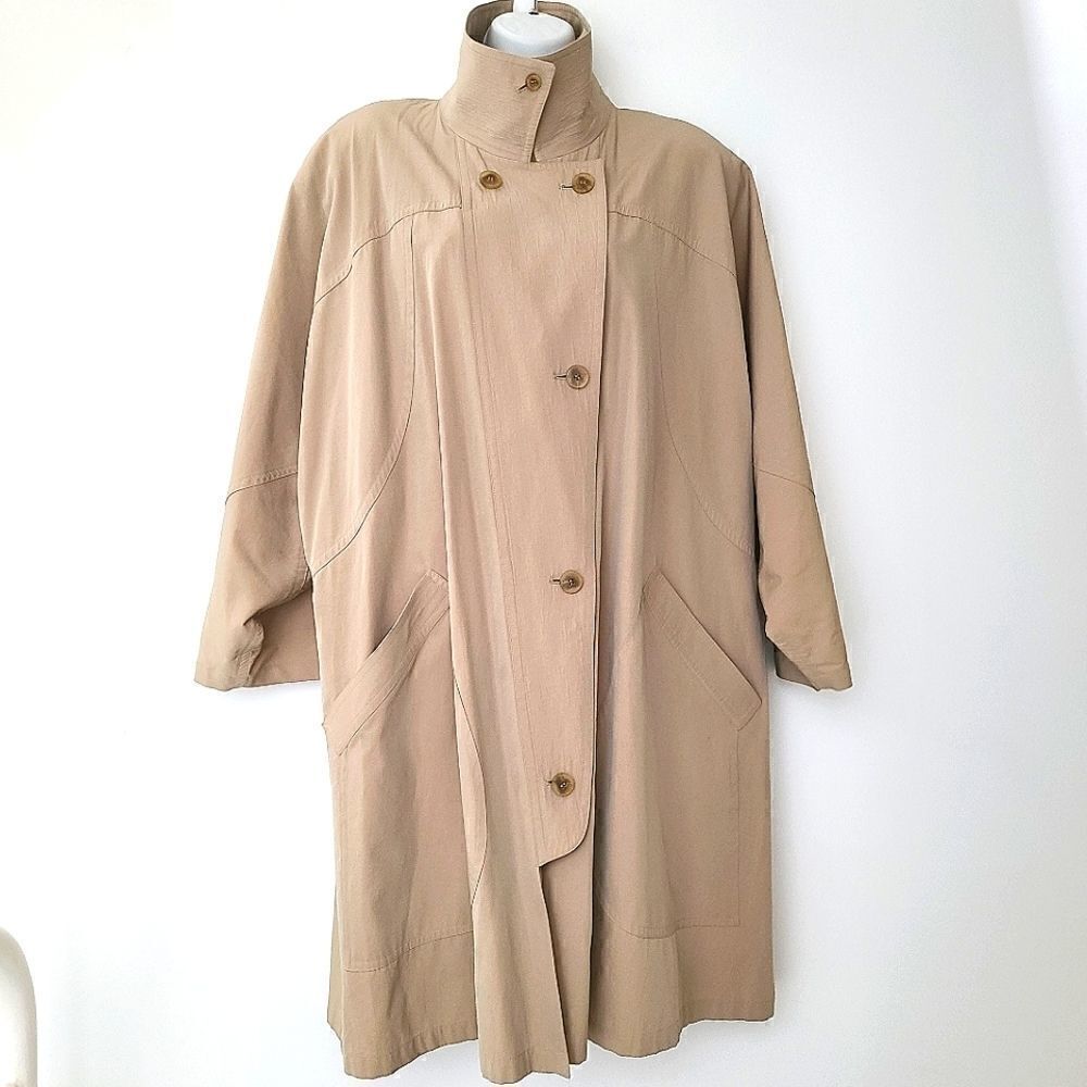 Lightweight Tan Swing Jacket L